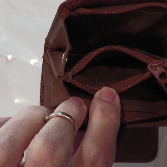 Wallet - Picture 5 of 5